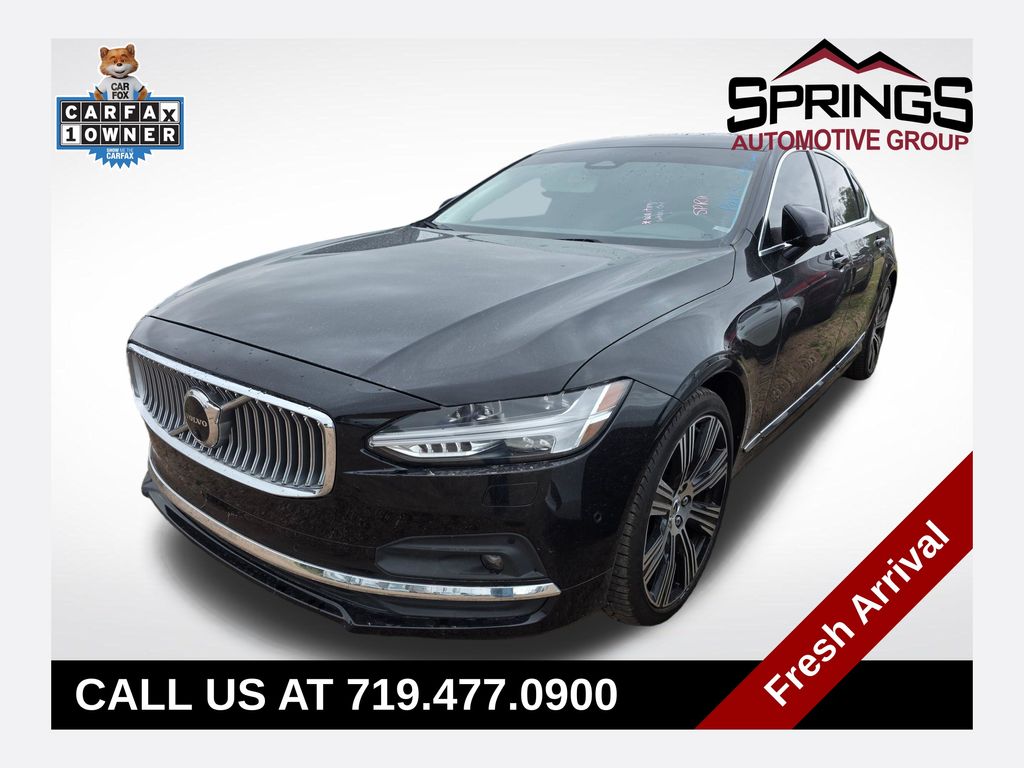 2023 Volvo S90 B6 Plus AWD's photo