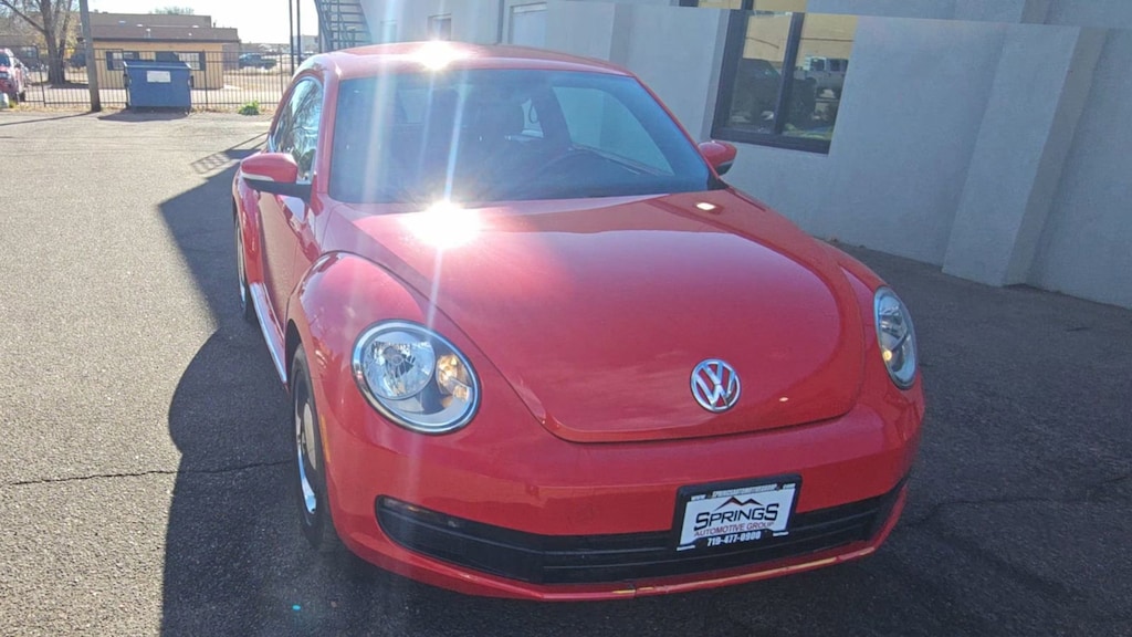 Used 2014 Volkswagen Beetle 2.5L Entry Hatchback