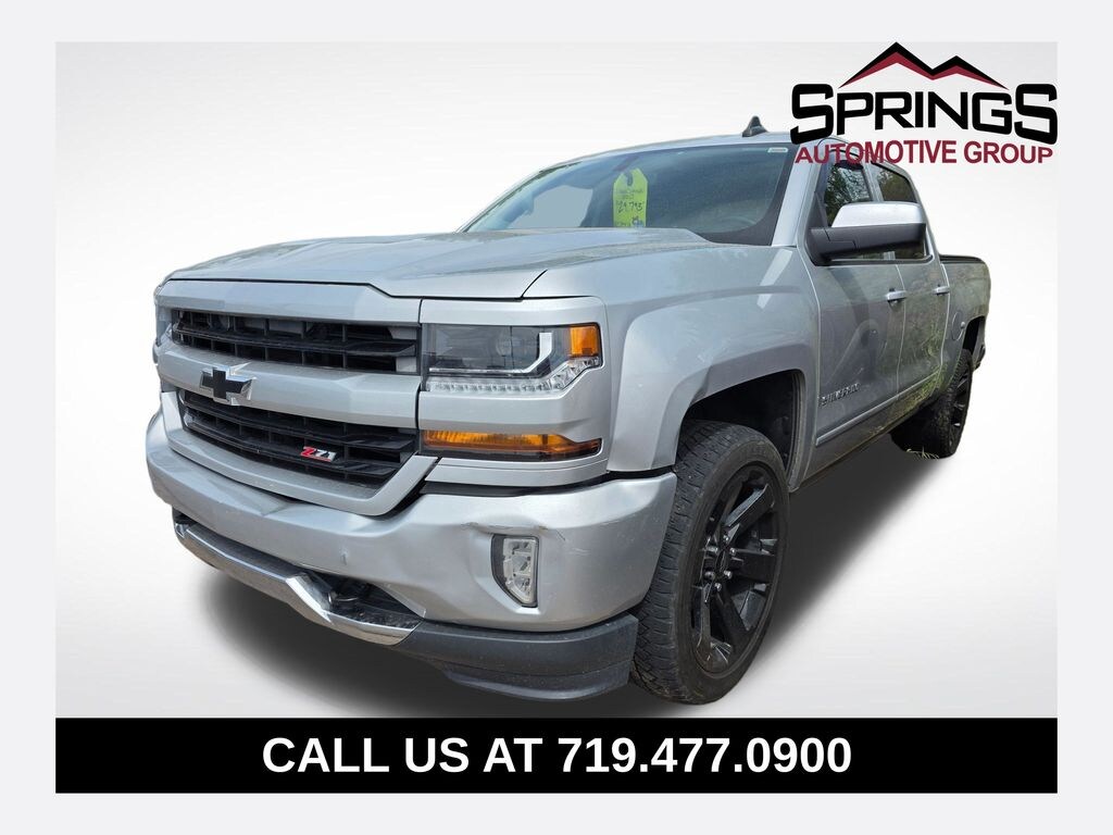 Used 2017 Chevrolet Silverado 1500 LT w/1LT Truck Crew Cab