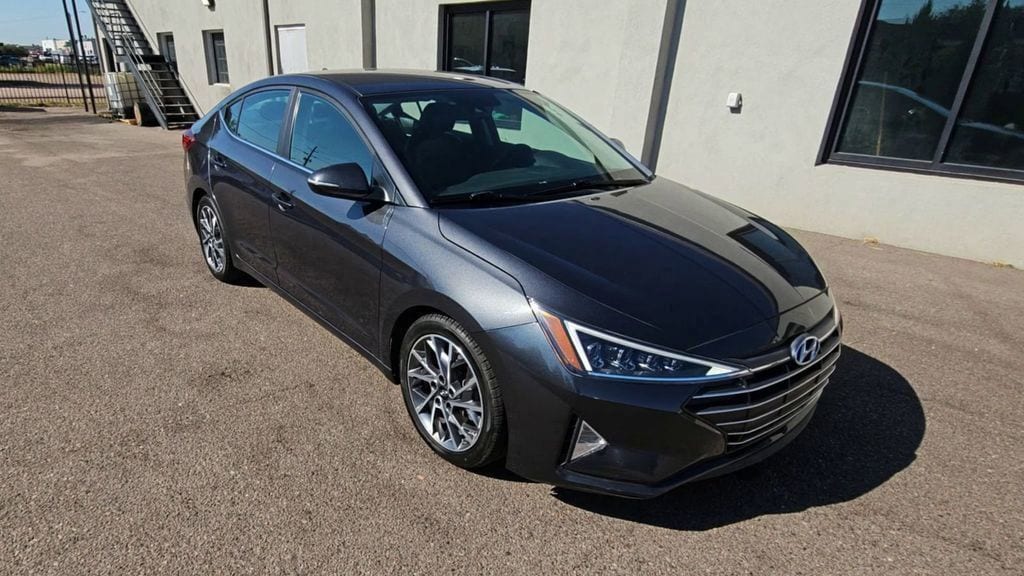 Used 2020 Hyundai Elantra Limited Sedan