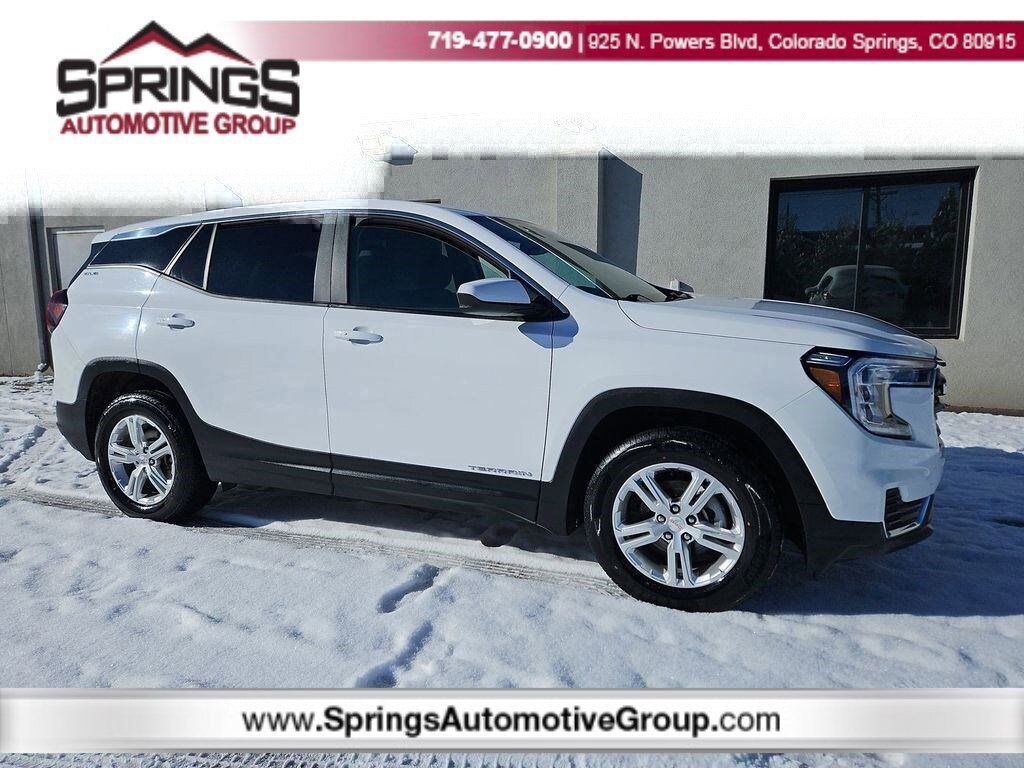 Used 2024 GMC Terrain SLE SUV