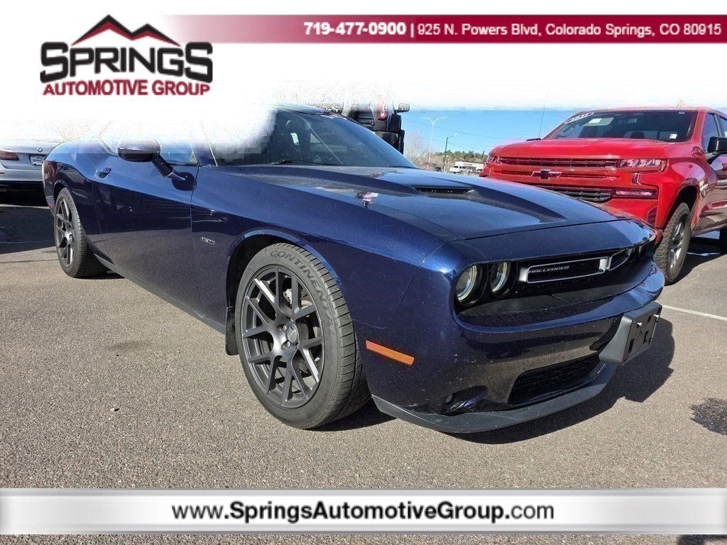 2016 Dodge Challenger R/T's photo
