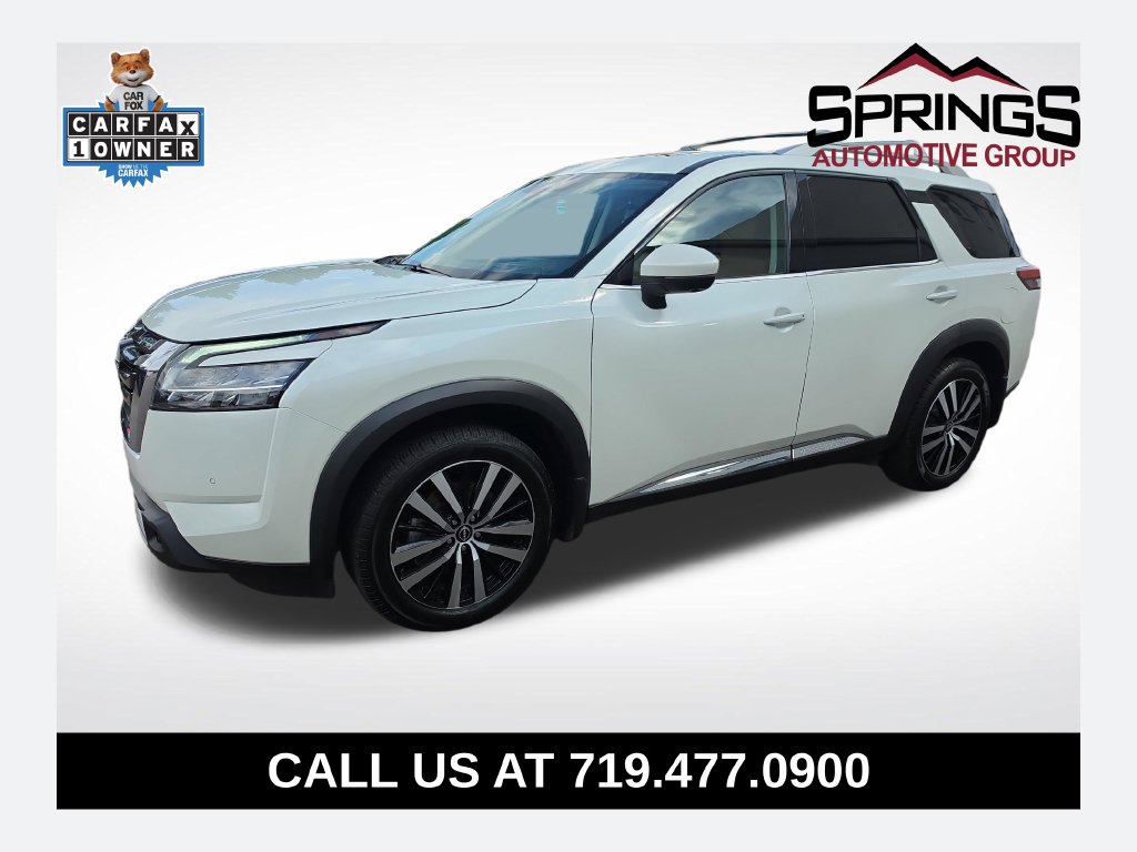 2023 Nissan Pathfinder Platinum