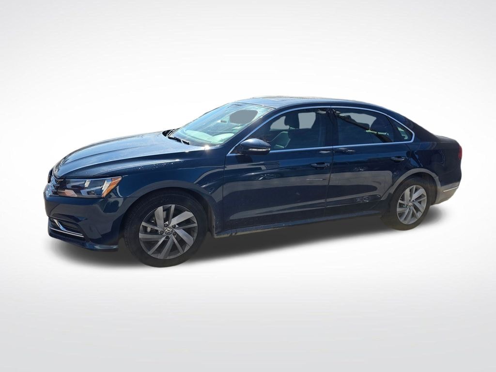 Used 2018 Volkswagen Passat 2.0T SE Sedan