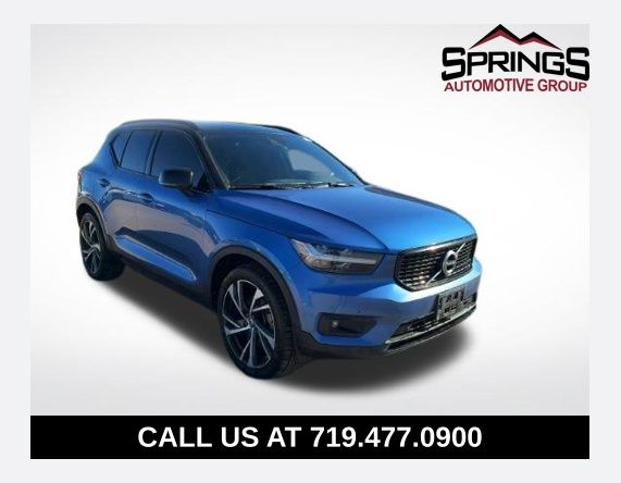 2021 Volvo XC40 T5 R-Design AWD's photo