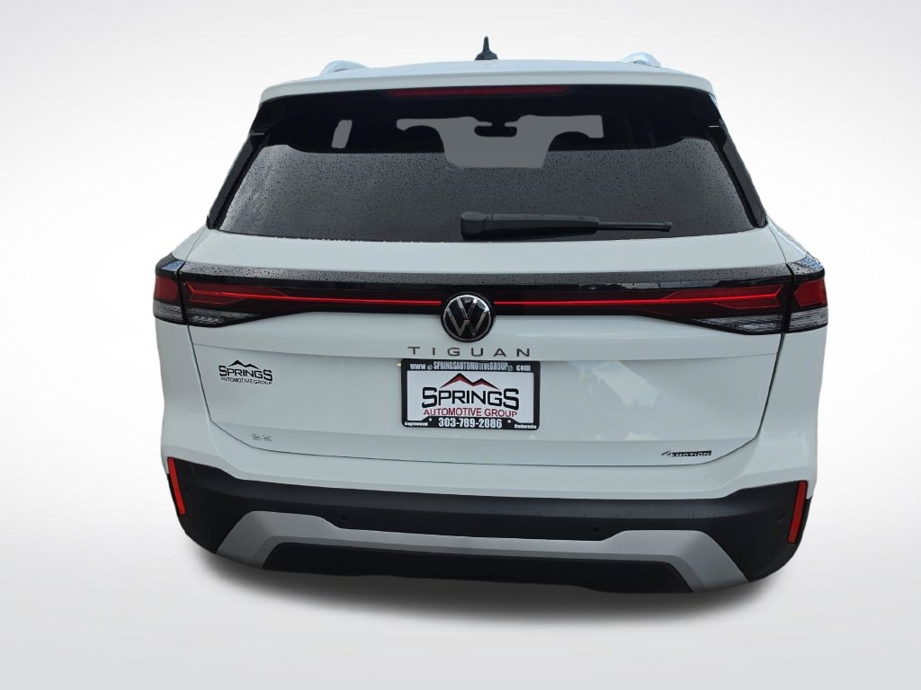 Used 2025 Volkswagen Tiguan 2.0T SE SUV