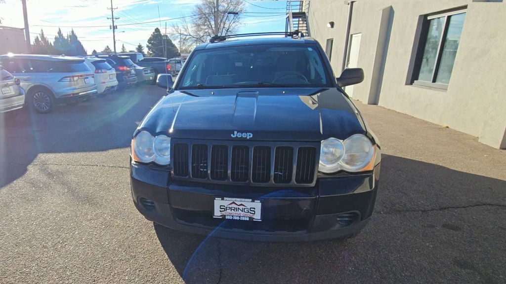 Used 2010 Jeep Grand Cherokee Laredo SUV