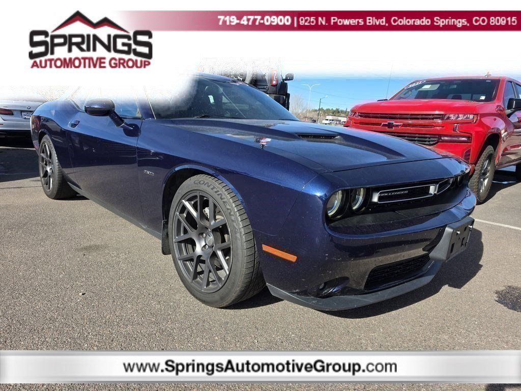 2016 Dodge Challenger R/T's photo