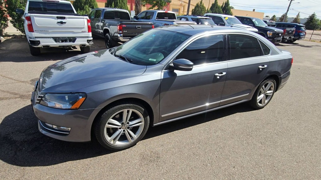 Used 2015 Volkswagen Passat 2.0L TDI SEL Premium Sedan