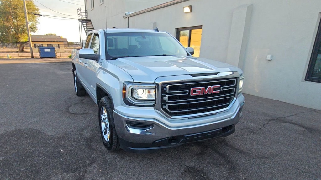 Used 2018 GMC Sierra 1500 SLE Truck