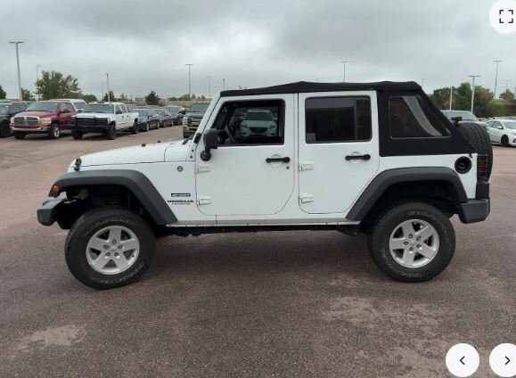2014 Jeep Wrangler Unlimited Sport photo 3