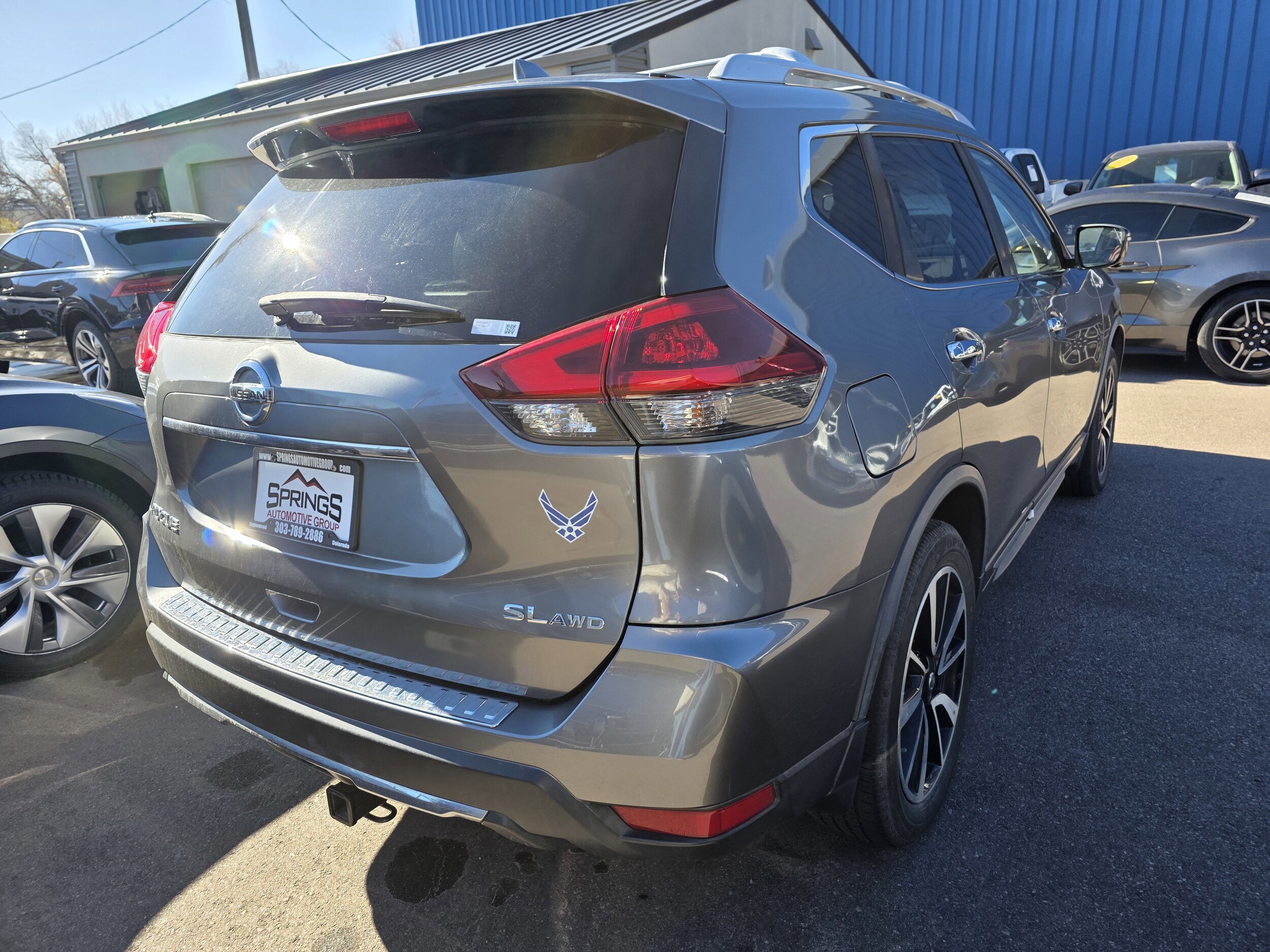 2018 Nissan Rogue SL photo 4