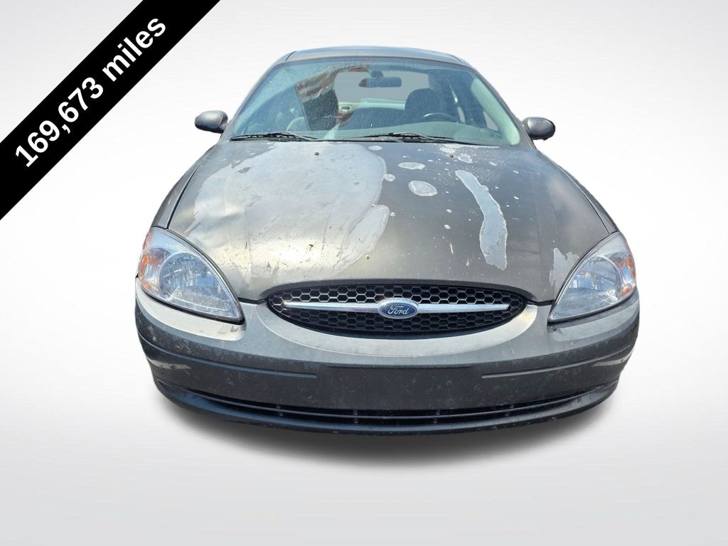 Used 2003 Ford Taurus Sedan