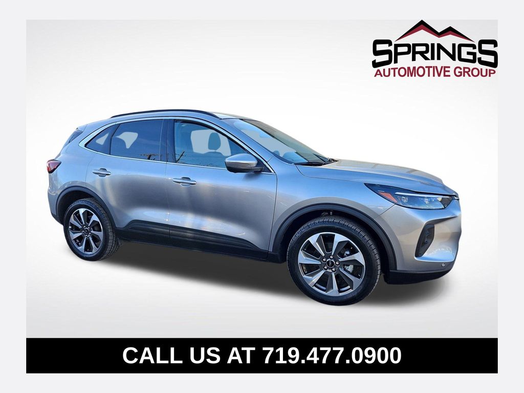 2024 Ford Escape Platinum