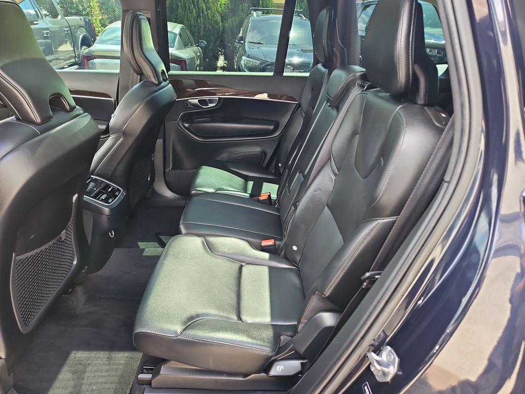 2019 Volvo XC90 Momentum - Photo 25