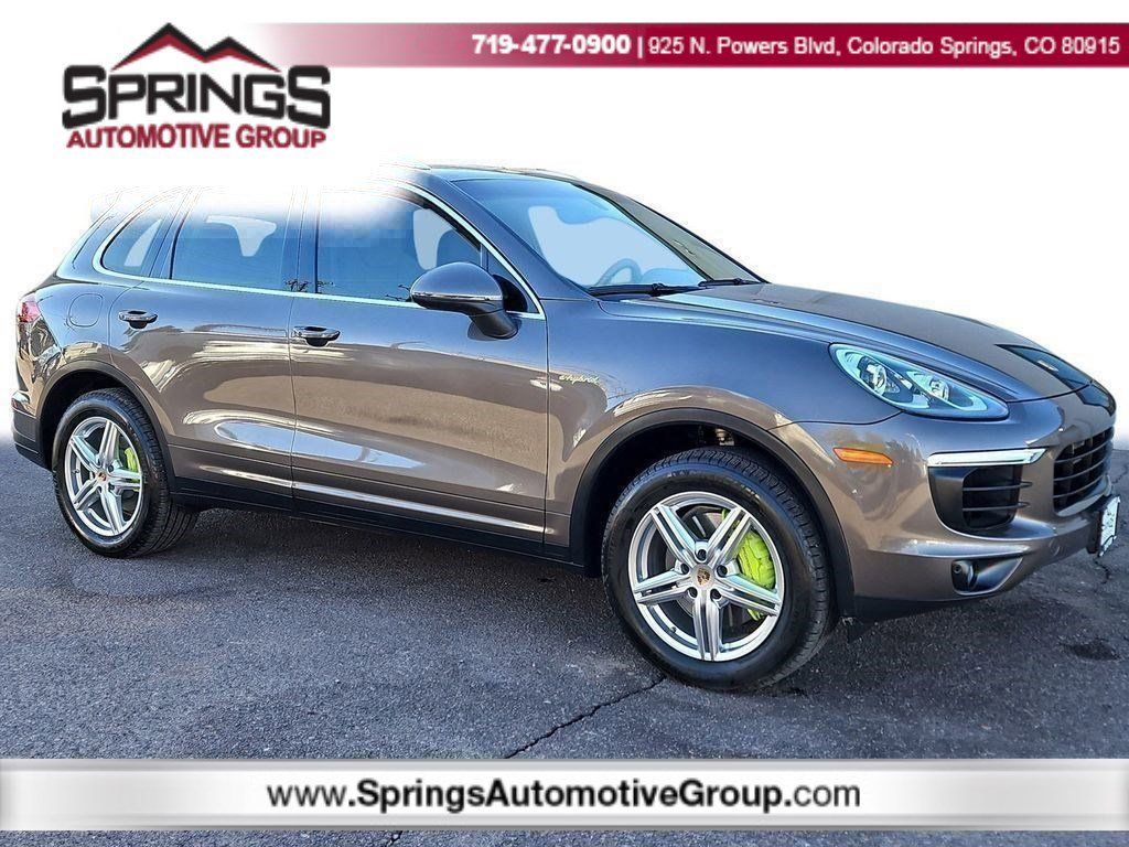 2016 Porsche Cayenne S E-Hybrid