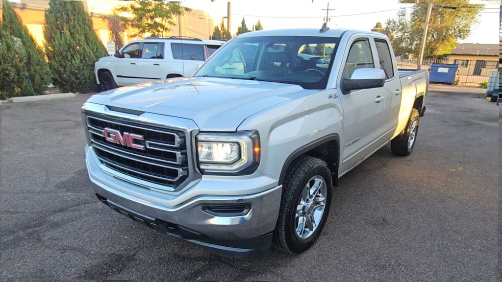 Used 2018 GMC Sierra 1500 SLE Truck