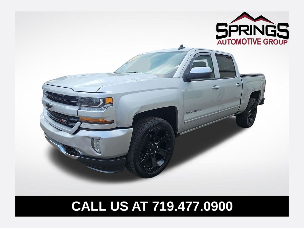 Used 2017 Chevrolet Silverado 1500 LT w/1LT Truck Crew Cab