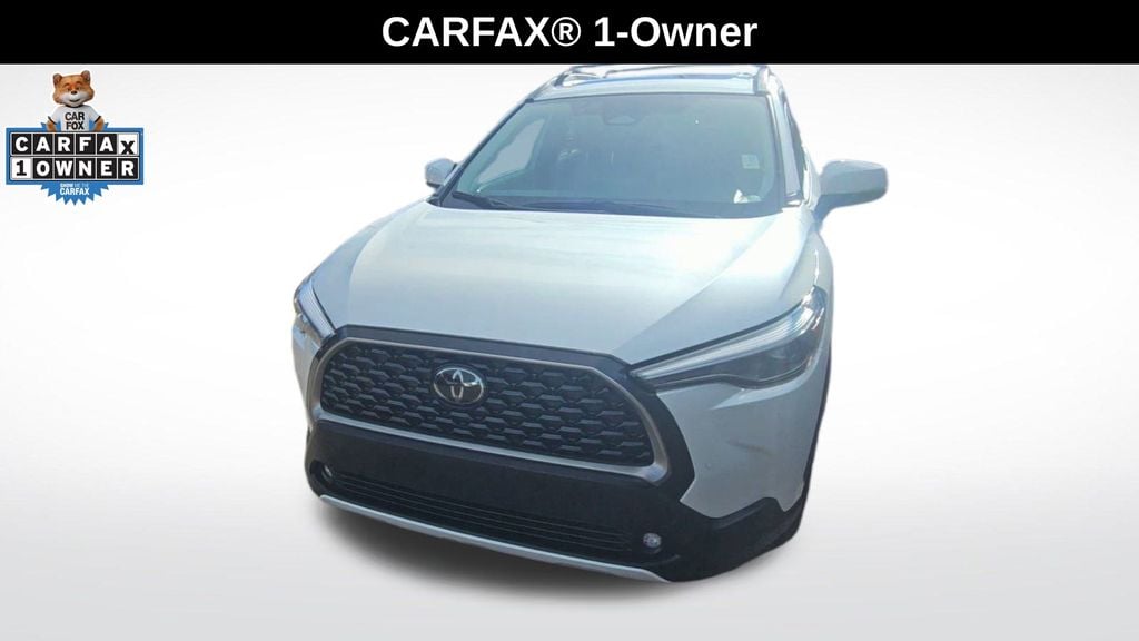 Used 2024 Toyota Corolla Cross XLE SUV