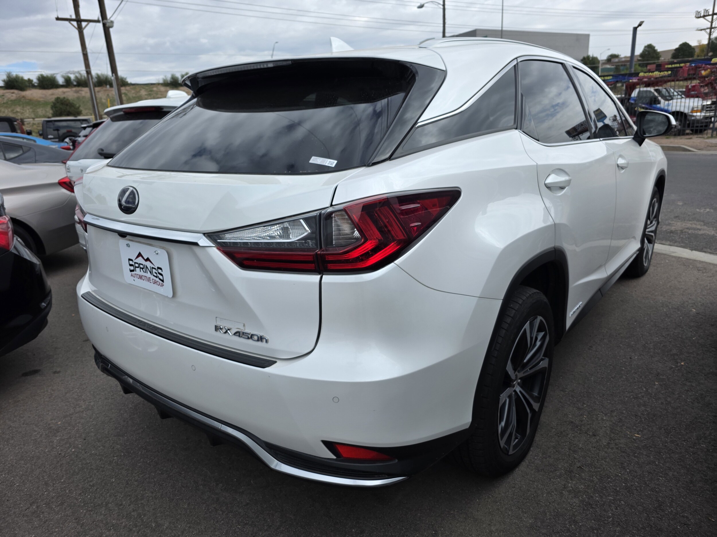 2022 Lexus RX 450h photo 4