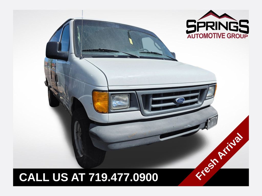 2003 Ford E-Series E-350 Super Duty Extended's photo