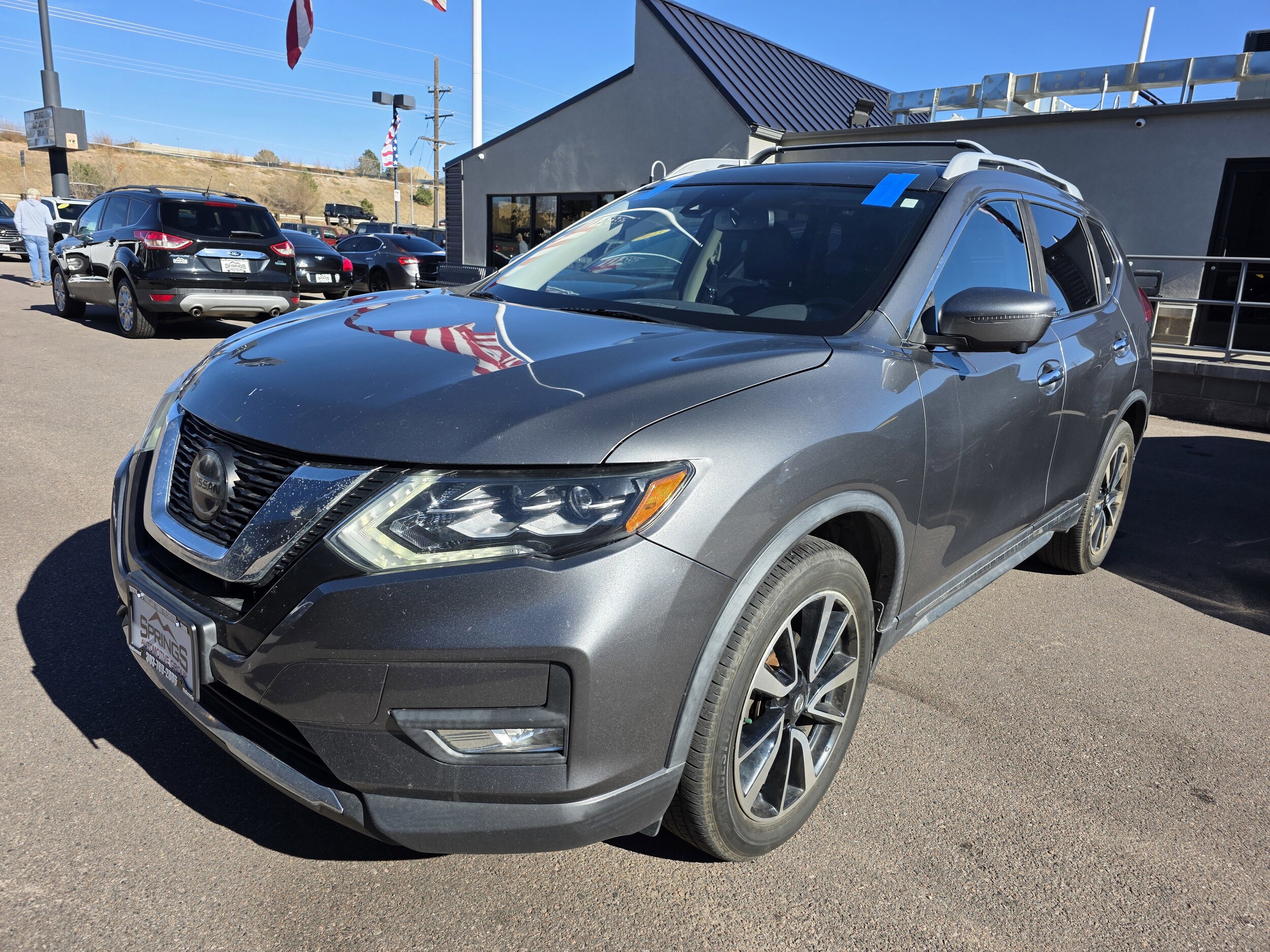 2018 Nissan Rogue SL photo 3