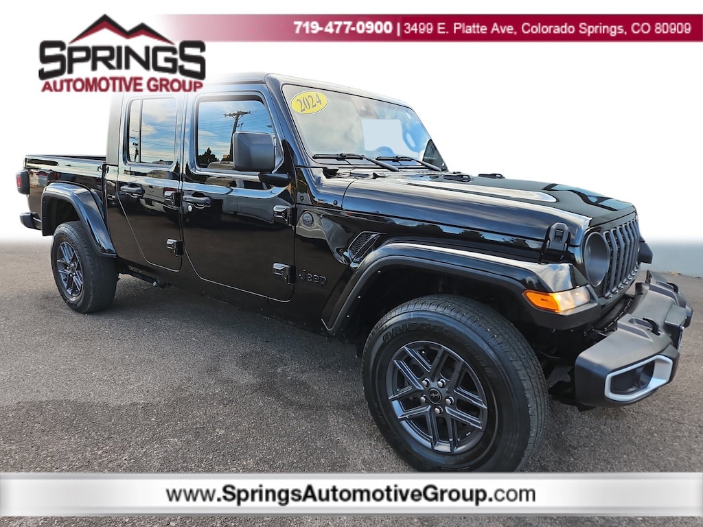 Used 2024 Jeep Gladiator Sport Truck