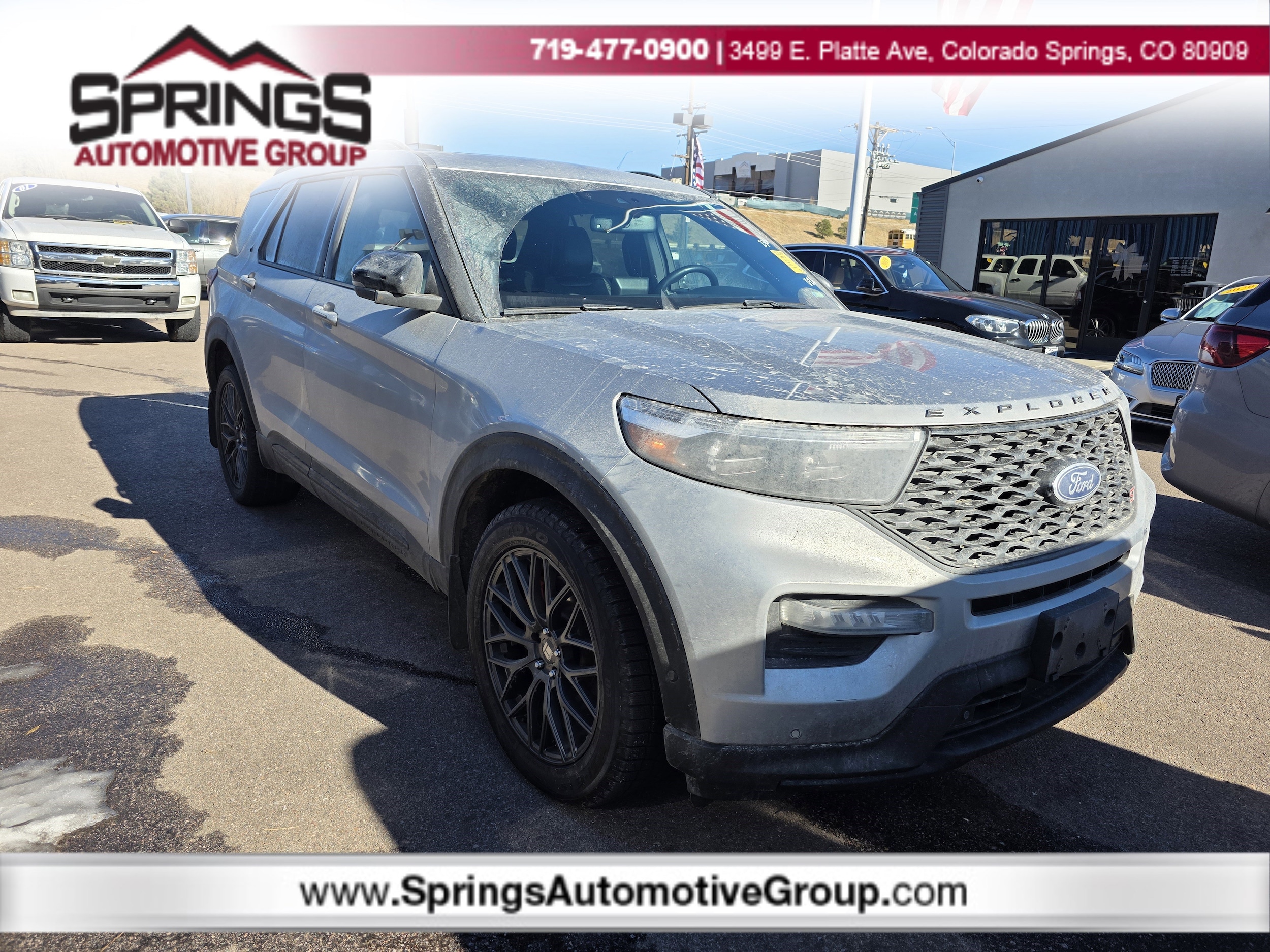 2022 Ford Explorer ST's photo