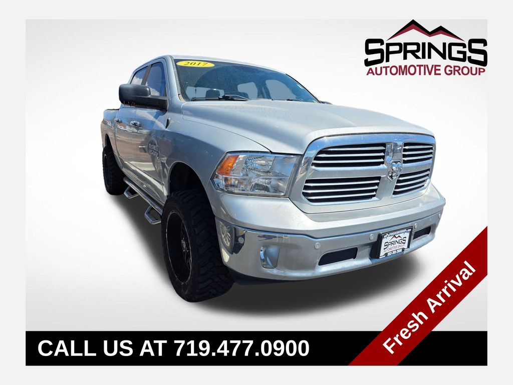 2017 RAM 1500 Big Horn 4x4 Crew Cab 5'7's photo