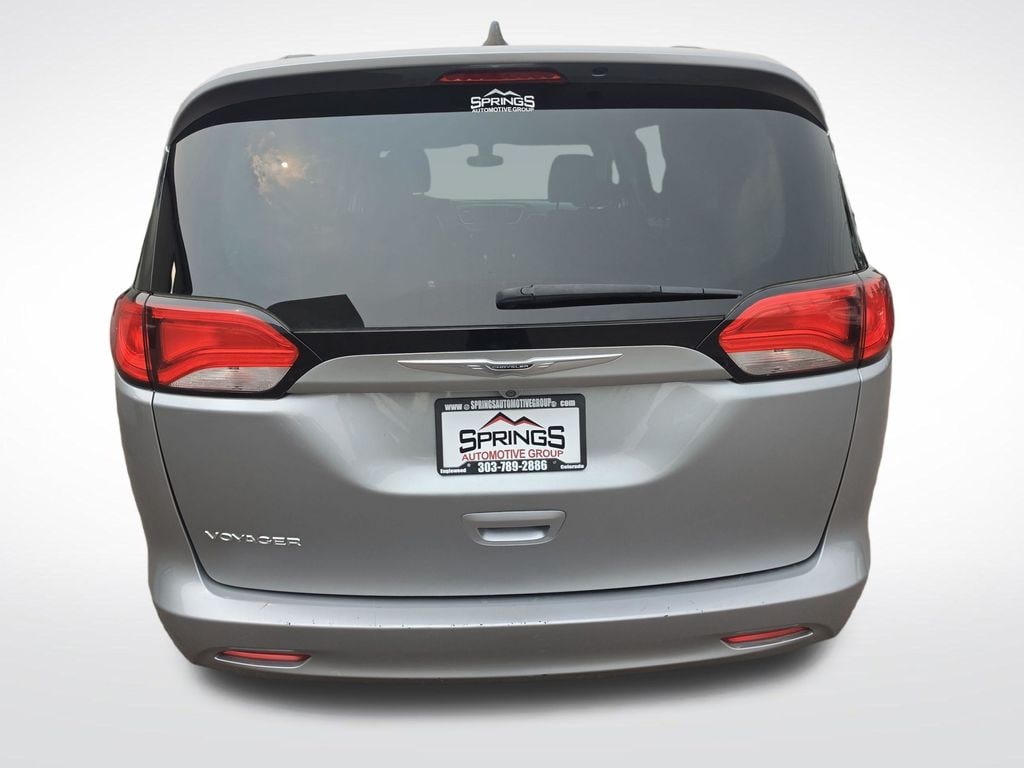 Used 2021 Chrysler Voyager LXI Van Passenger Van