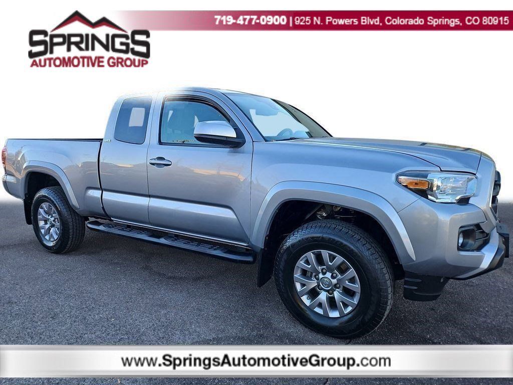 2018 Toyota Tacoma SR5's photo