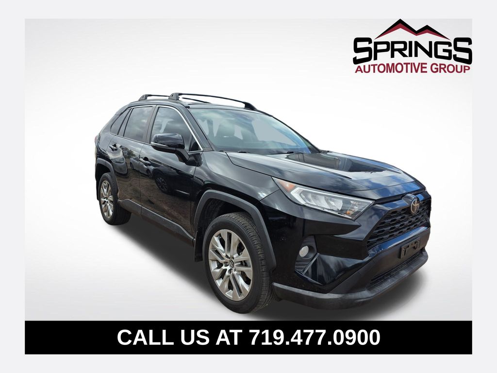 2021 Toyota RAV4 XLE Premium