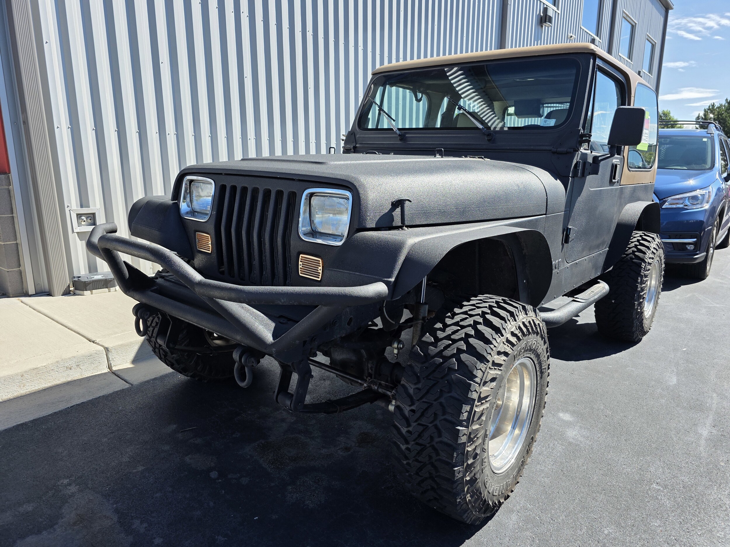 1995 Jeep Wrangler S photo 2