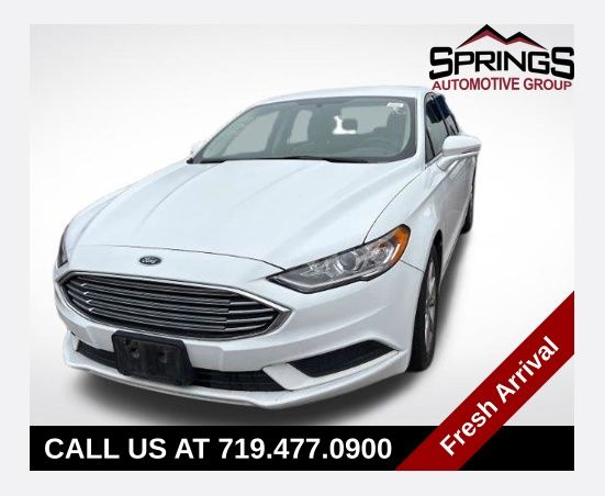 2017 Ford Fusion SE FWD's photo