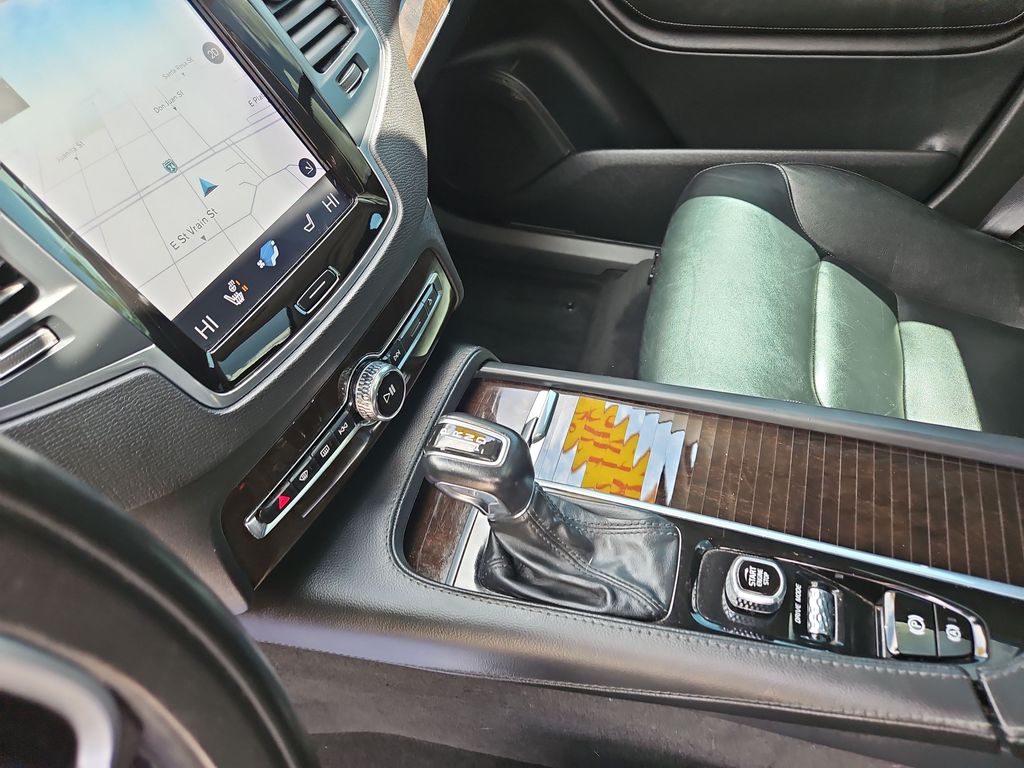2019 Volvo XC90 Momentum - Photo 24
