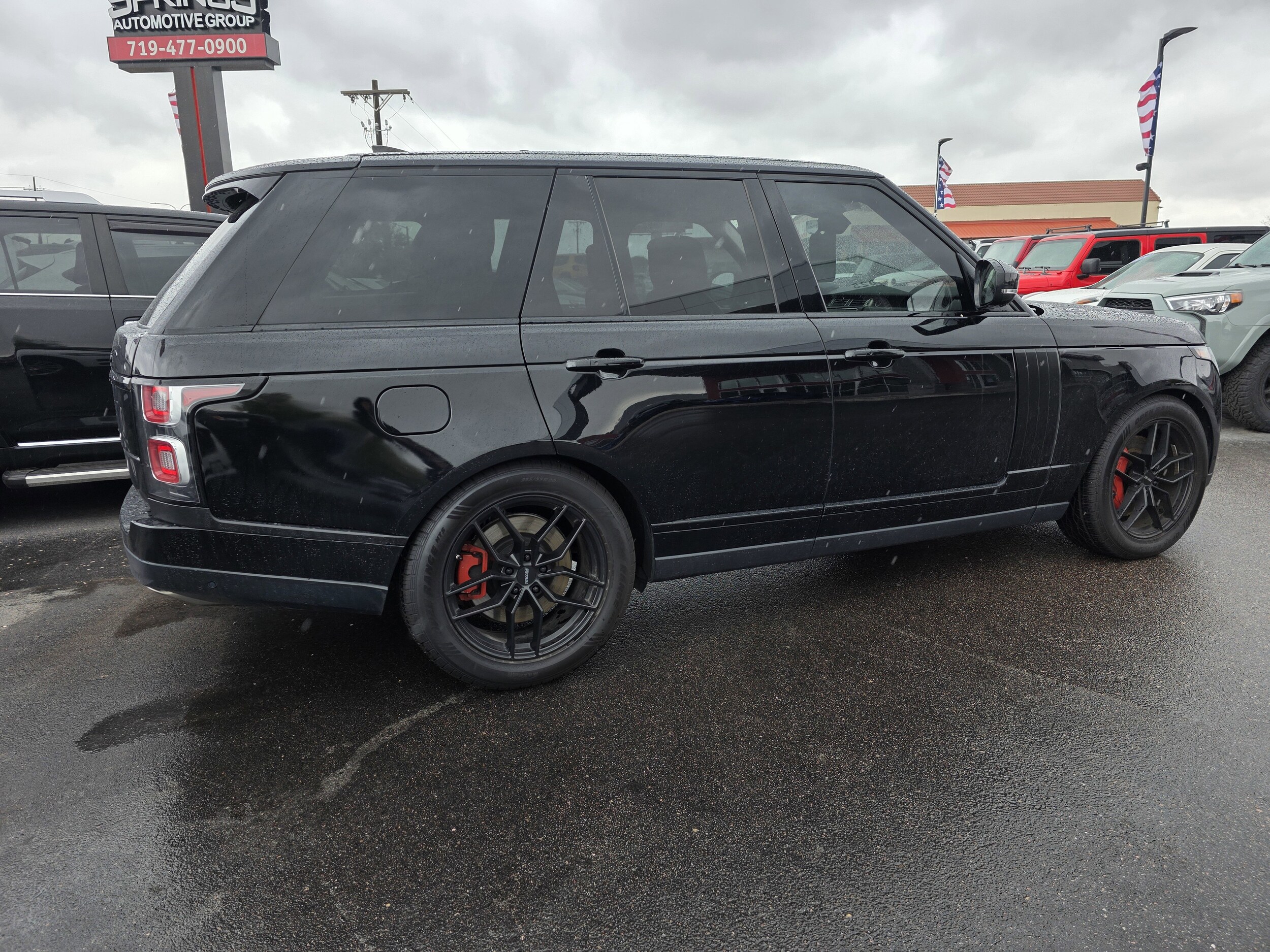 2020 Land Rover Range Rover HSE photo 4