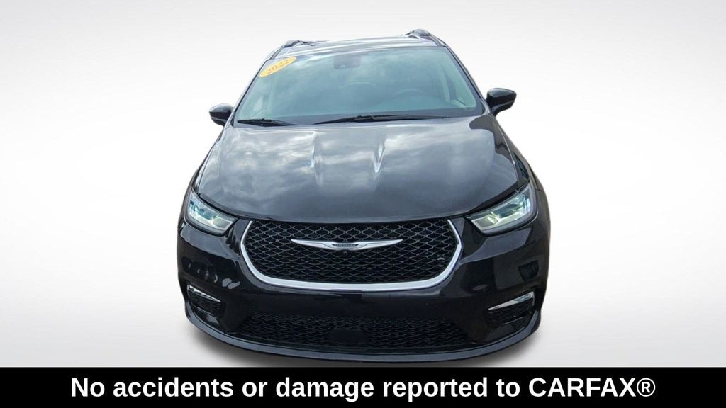 Used 2022 Chrysler Pacifica Touring L Van Passenger Van