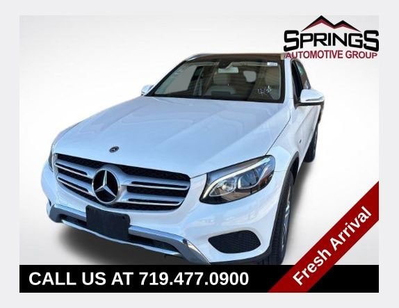 2019 Mercedes-Benz GLC GLC350e 4MATIC's photo