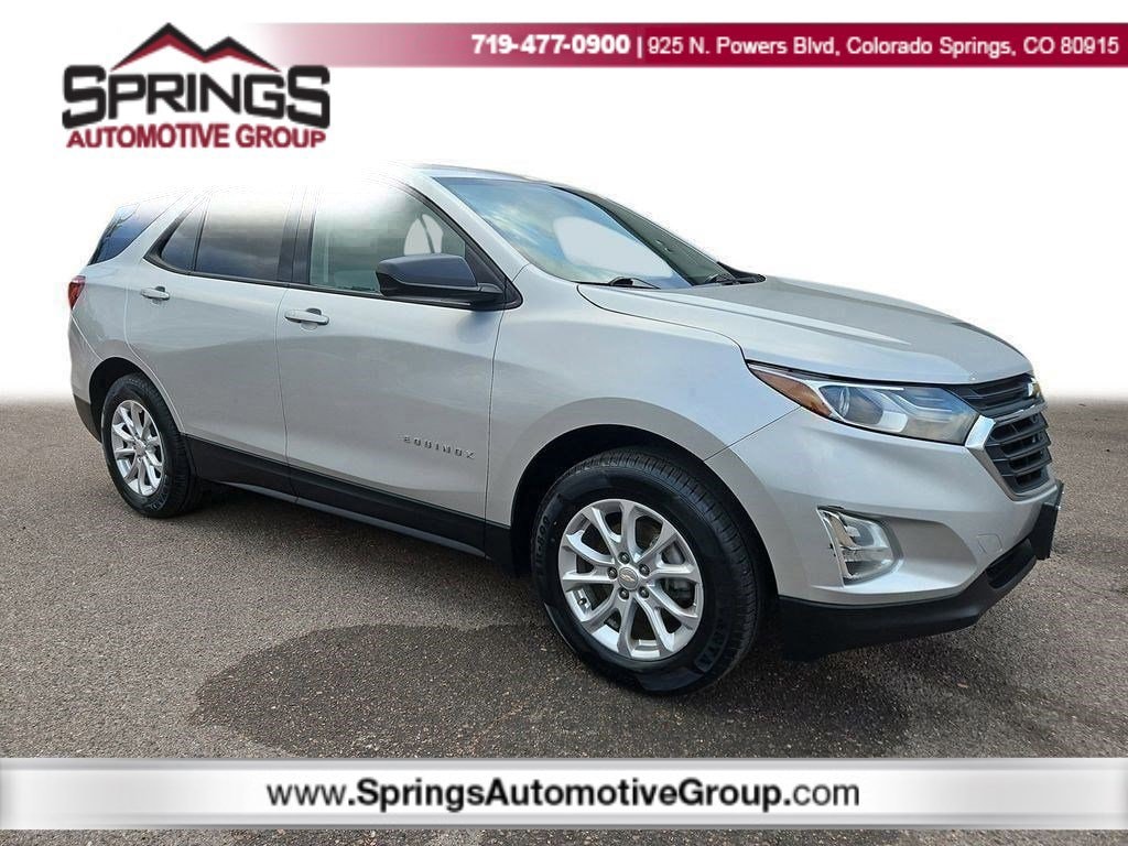 2019 Chevrolet Equinox LS's photo