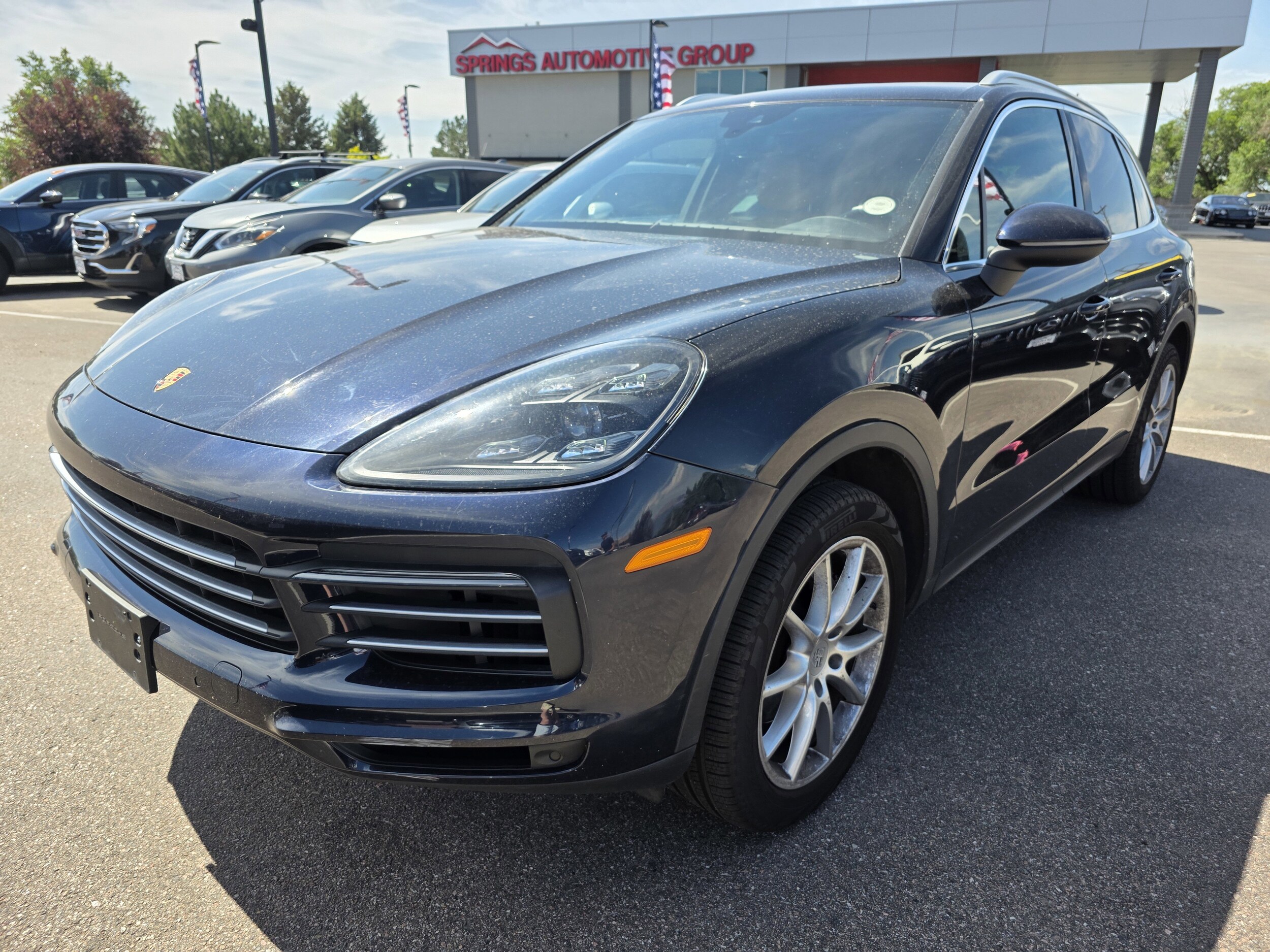 2020 Porsche Cayenne photo 3