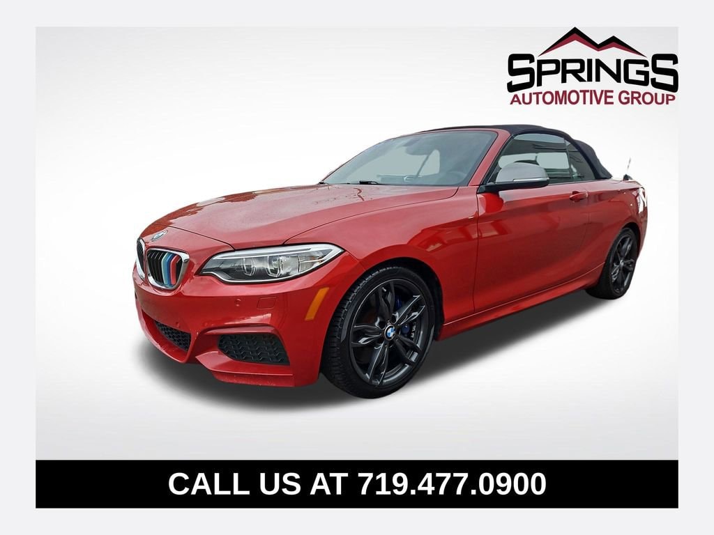 2016 BMW 2 Series M235i xDrive Convertible's photo