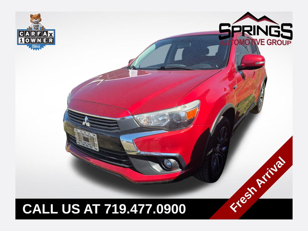2017 Mitsubishi Outlander Sport 2.4 SE AWC CVT's photo