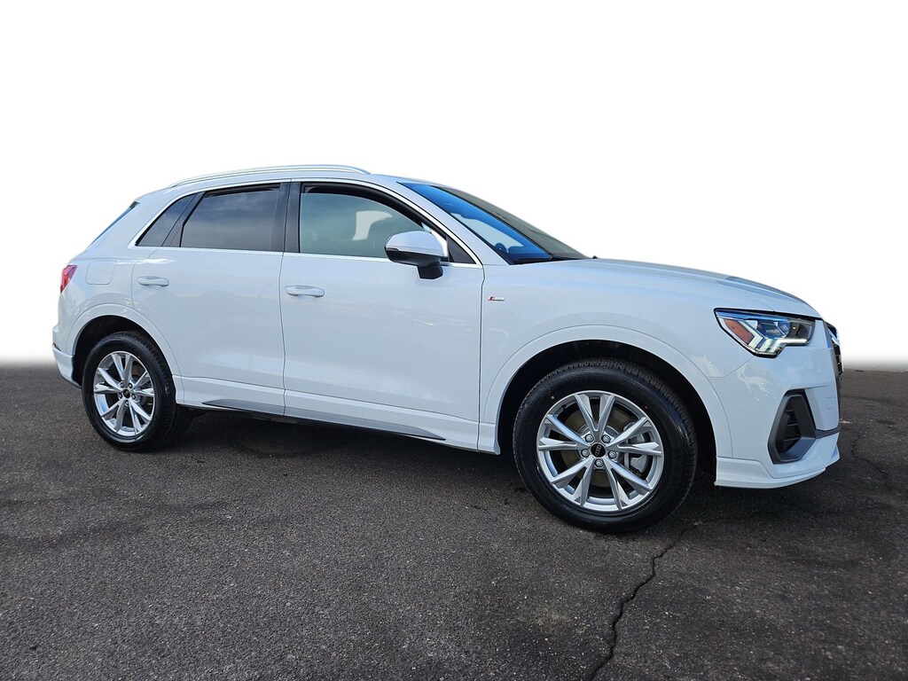 Used 2024 Audi Q3 45 S line Premium SUV
