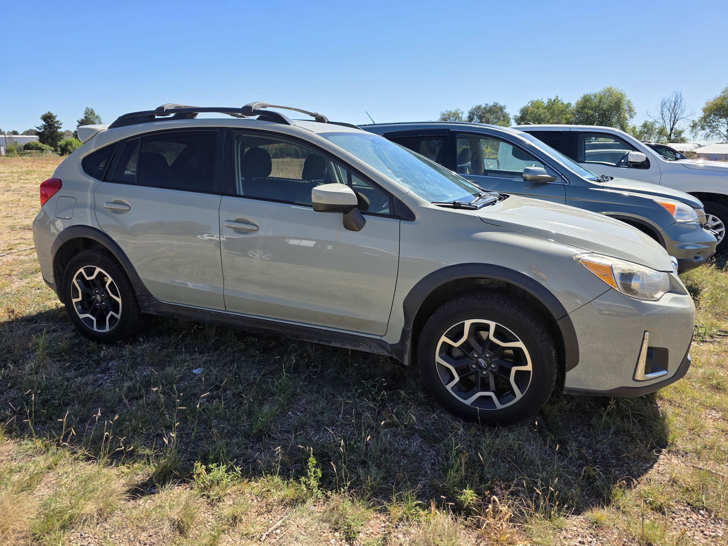2016 Subaru Crosstrek 2.0i Premium photo 3