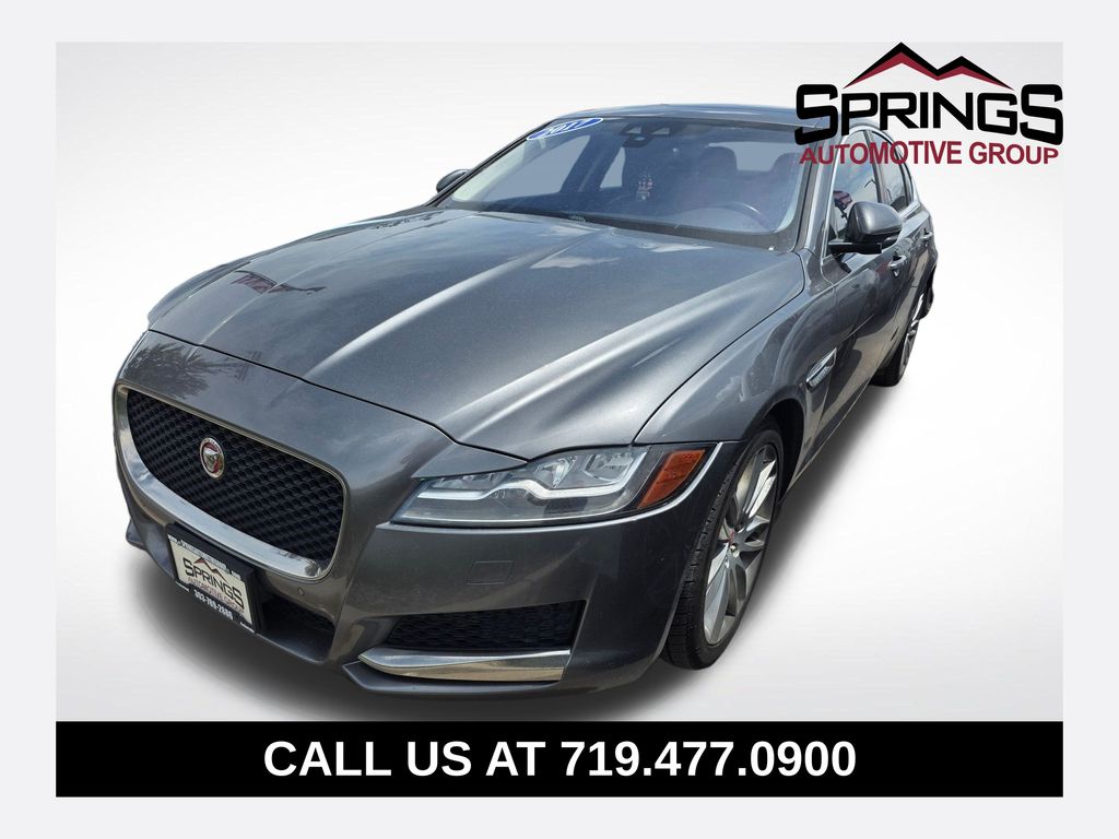 2017 Jaguar XF 35t AWD Prestige's photo
