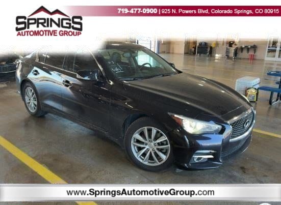 2015 INFINITI Q50 Premium's photo