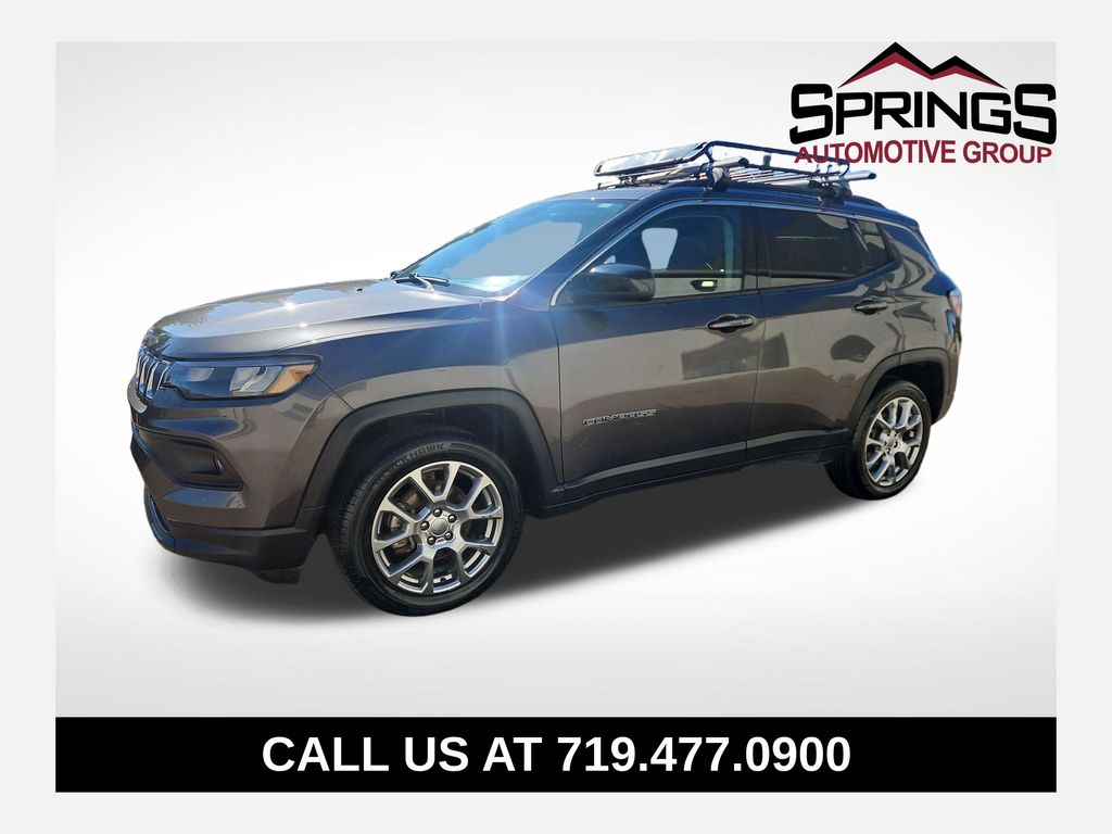 2022 Jeep Compass Latitude Lux