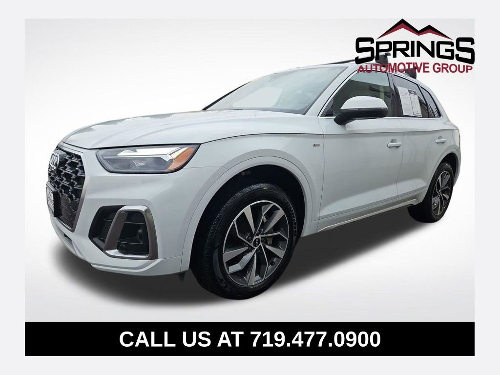 2023 Audi Q5 45 Premium Plus's photo