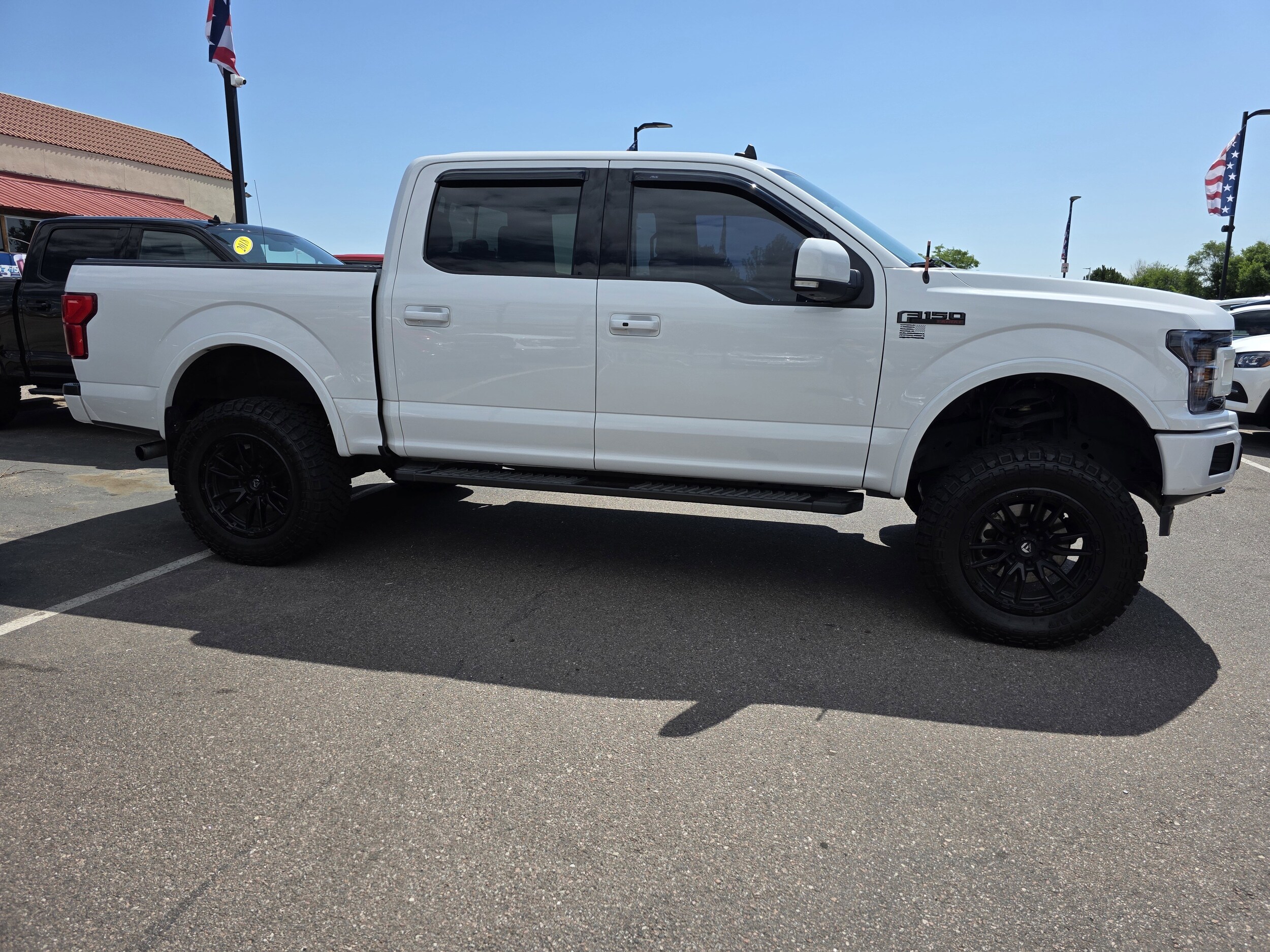 2019 Ford F-150 Lariat photo 4