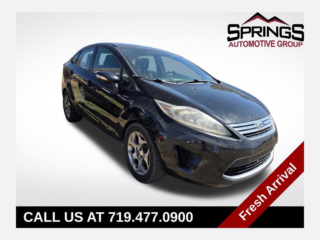 2012 Ford Fiesta SEL Sedan's photo